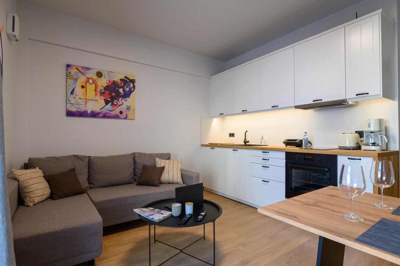 Appartement Plato 42 à Kalamata Extérieur photo