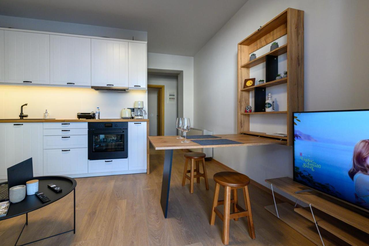 Appartement Plato 42 à Kalamata Extérieur photo