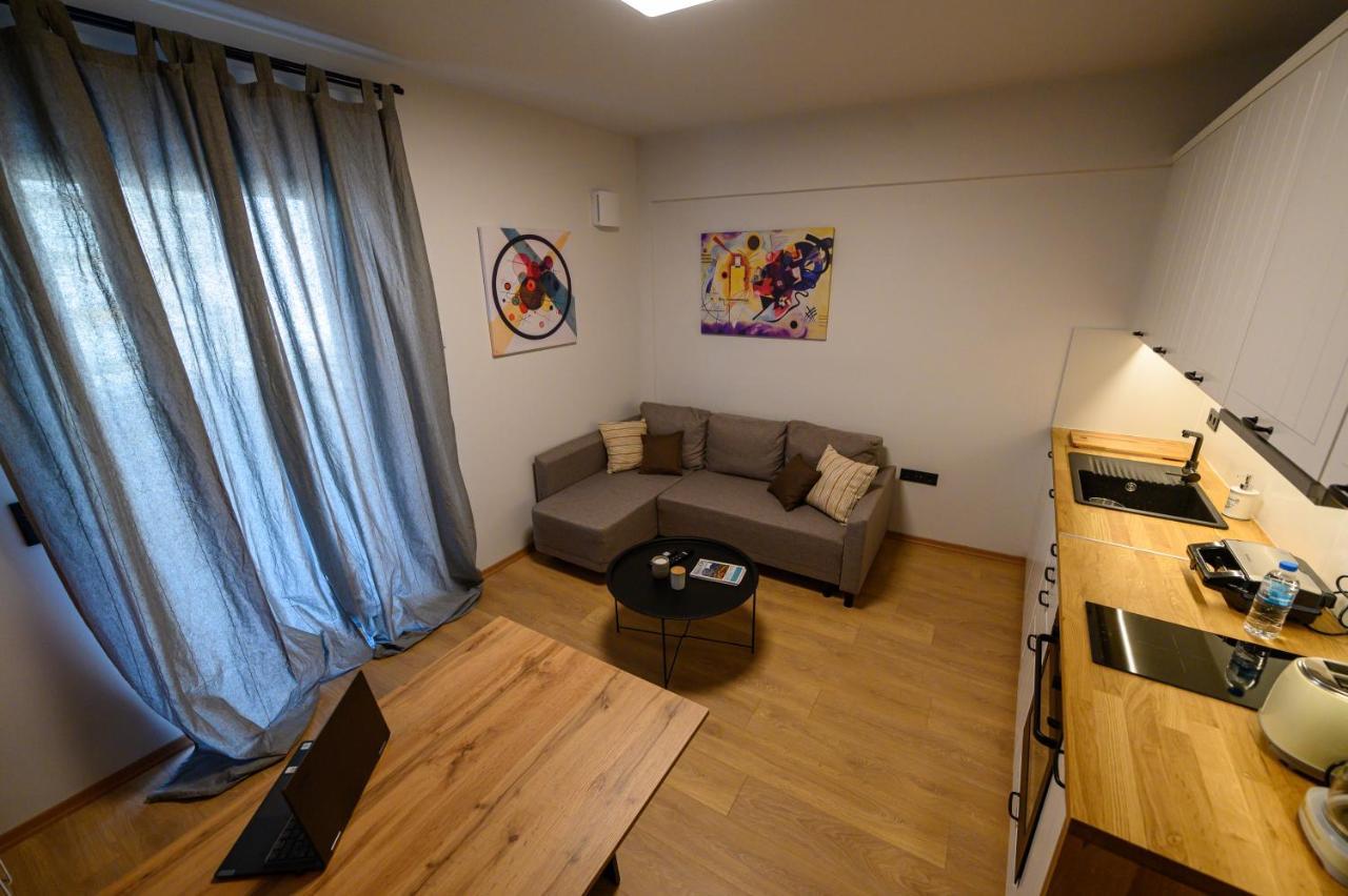 Appartement Plato 42 à Kalamata Extérieur photo